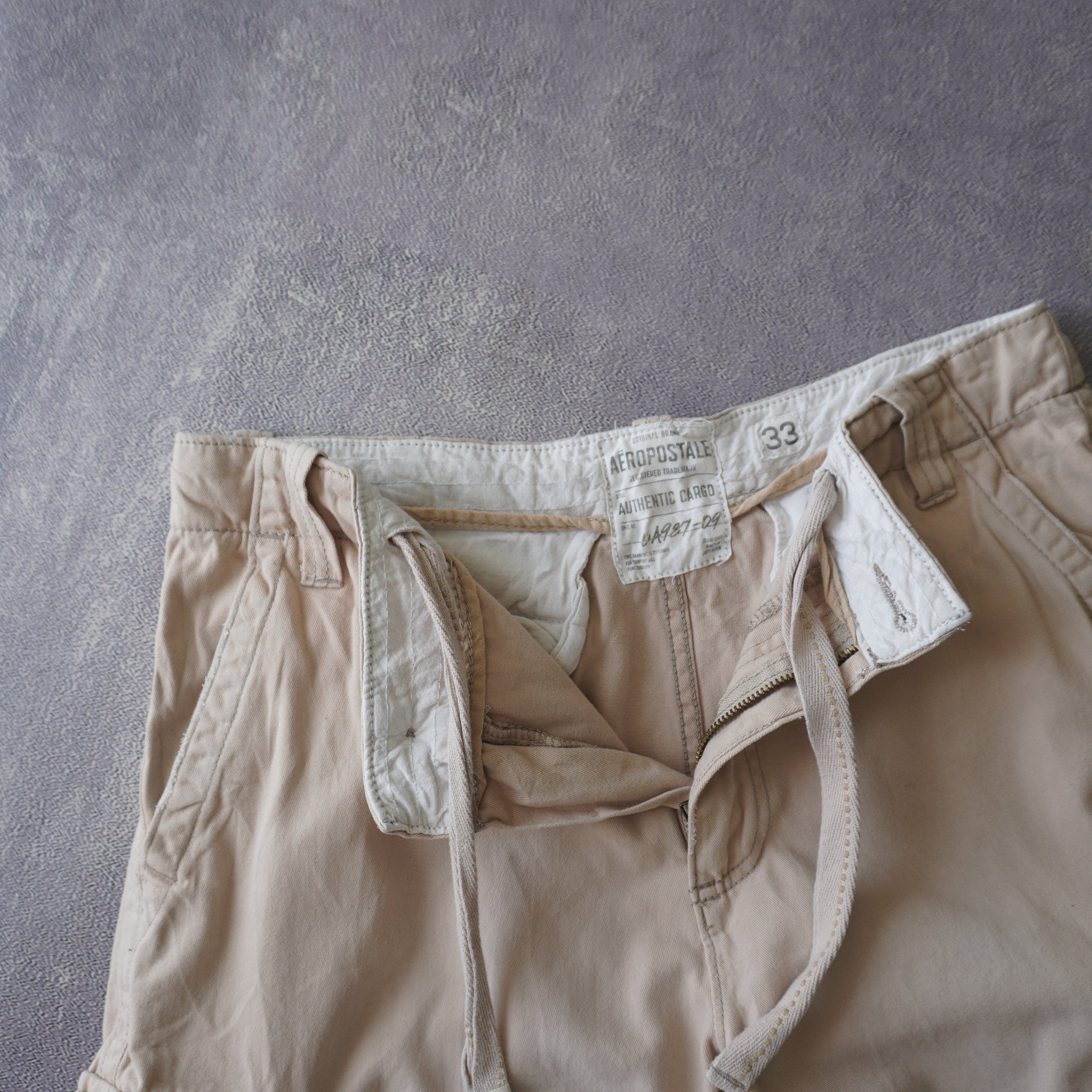 Short cargo Aeropostale