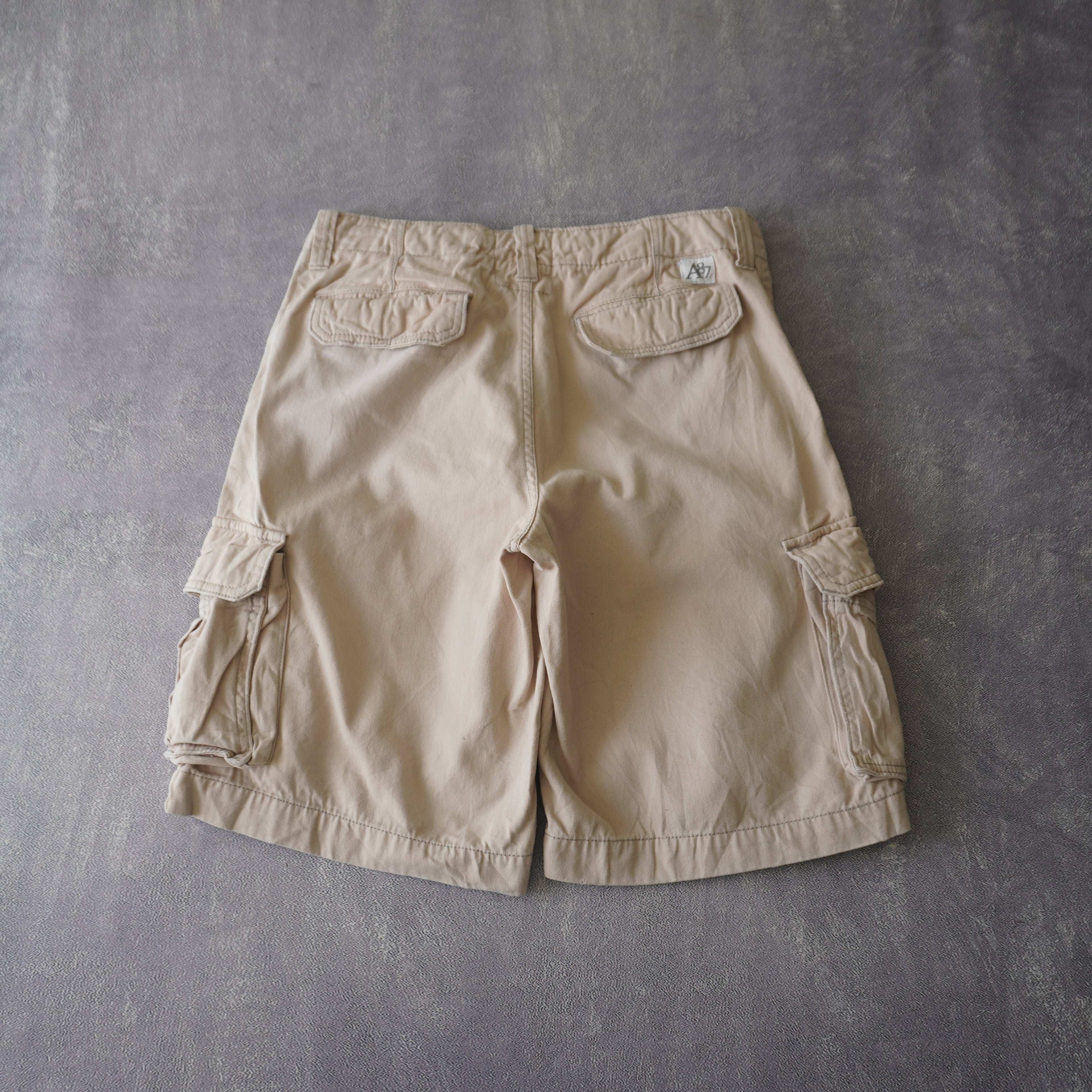 Short cargo Aeropostale